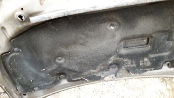 ฝากระโปรงเดิมๆสวยๆของวีออส ปี 04