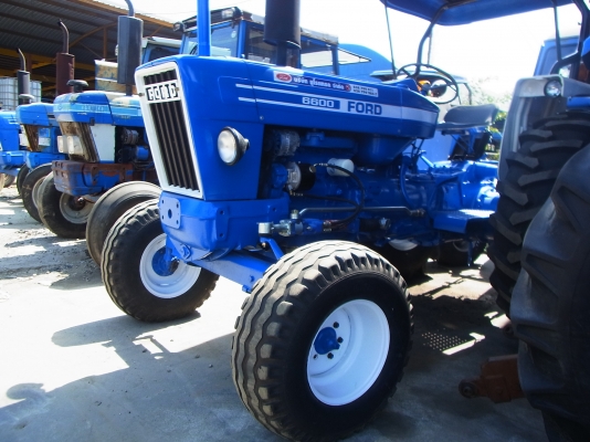 ขายรถแทรกเตอร์ล้อยาง FORD 6600 ปี 1975 - 1981 มือสองจากประเทศอังกฤษ ขายรถแทรกเตอร์ล้อยาง FORD 6600 ปี 1975 - 1981 มือสองจากประเทศอังกฤษ