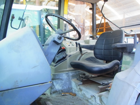 ขายรถแทรกเตอร์ล้อยาง FORD 6640 New Holland ปี 1996 - 1998 PowerStar 40 Series มือสองจากประเทศอังกฤษ