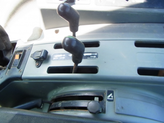 ขายรถแทรกเตอร์ล้อยาง FORD 7840 New Holland 1991 - 1995 PowerStar 40 Series มือสองจากประเทศอังกฤษ