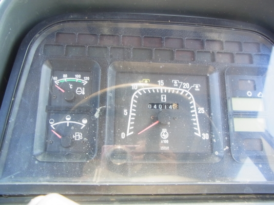 ขายรถแทรกเตอร์ล้อยาง FORD TS110 New Holland   ปี 1999 - 2003 TS Series มือสองจากประเทศอังกฤษ