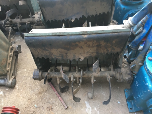 อุปกรณพรวนดิน พ่วงรถไถ