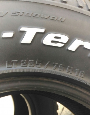 ขายยาง BF All 285/75/16 ครับ