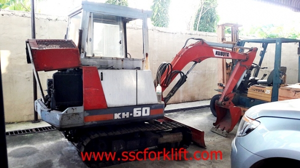 ขายรถขุด KUBOTA KH60 นำเข้าเองจากญี่ปุ่น ขายรถขุด KUBOTA KH60 นำเข้าเองจากญี่ปุ่น