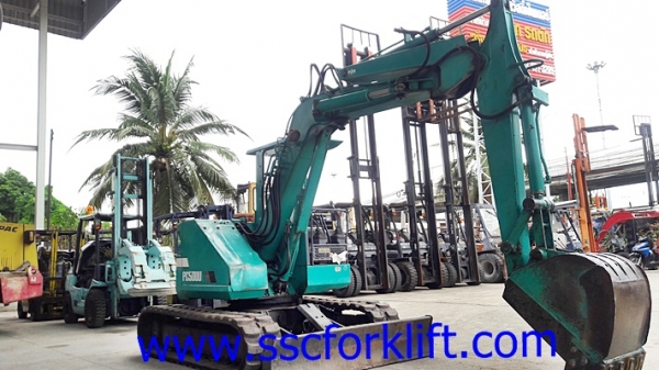 ขายรถขุด KOMATSU PC50UU-1นำเข้าเองจากญี่ปุ่น