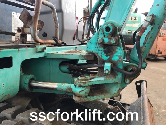 ขายรถขุด KOMATSU PC50UU-1นำเข้าเองจากญี่ปุ่น