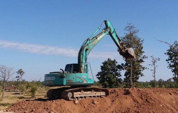 ขายด่วน KOBELCO SK200 MART-6 YN10 สภาพพร้อมใช้งาน สภาพพร้อมใช้งาน ไฟฟ้าสมบูรณ์ แอร์เย็น โซ่ช่วงล่างสวย รถทำงานดีไม่โหลด เอกสารเล่มทะเบียน