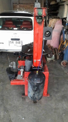 เครื่องถอดยางสภาพใหม่ ถอดได้ถึงขอบ 22"