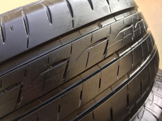 ขายยาง BRIDGESTONE ECOPIA EP200 205-65-15 ปี16 ดอกหนาจัด ไม่มีปะ ไม่มีตำหนิ ชุดละ 5,500 บาท