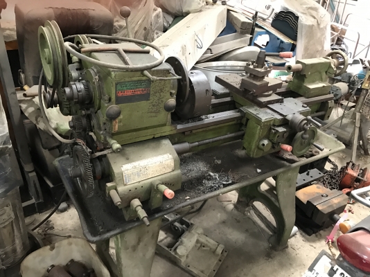 ขายกลึงตั้งโต๊ะ4ฟุตไฟ380พร้อมใช้ราคาเบาๆๆครับเหมาะแก่ร้านมอเตอร์ไซครับ0892224259