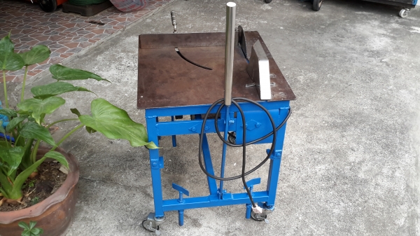 เครื่องตัดอลูมิเนียม สันติจงเจริญ