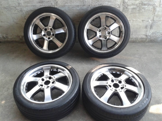 ขอบ17นิ้ว5รู114 พร้อมยาง ชุดนี้ ราคา 7300 บาท