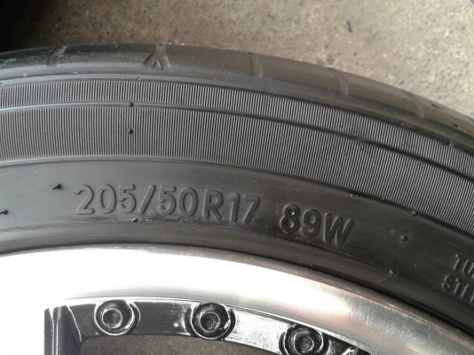 ขอบ17นิ้ว5รู114 พร้อมยาง ชุดนี้ ราคา 7300 บาท ขอบ17นิ้ว5รู114 พร้อมยาง ชุดนี้ ราคา 7300 บาท