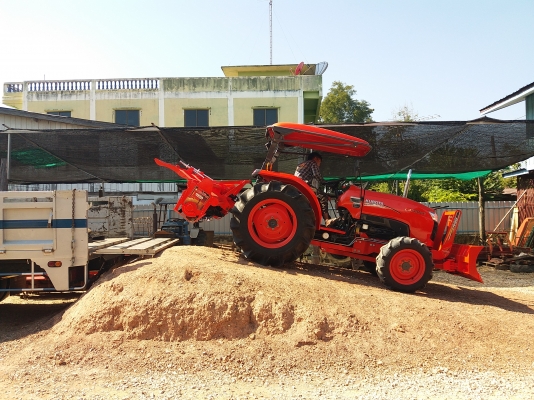 ปัญญาแทรคเตอร์..จัดมาให้ครับ ด่วน!!!คูโบต้า L4708SPใบมีดคานล่างFD185พร้อมผาน6&times;24(CMTใหม่)สภาพพร้อมใช้ จัดส่ง อ.สมเด็จ จ.การสินธิ์