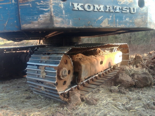 ขาย 185,000 KOMATSU 10 HT(PC60-1) เครื่องดี. ปั้มแรง โช่หนา เอวแน่น ตัวเดินเงียบ เอกสารเล่มทะเบียน รถอยู่ จ.ขอนแก่น โทร&amp;ไอดีไลน์  090-772-3710 090-772-3708