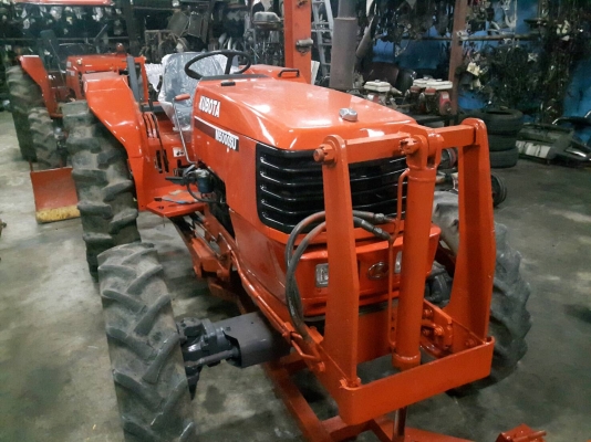 ขายคูโบต้า  M5000su  ดันหน้า