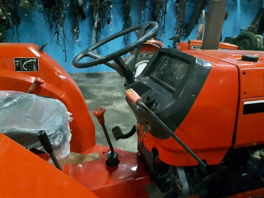 ขายคูโบต้า  M5000su  ดันหน้า