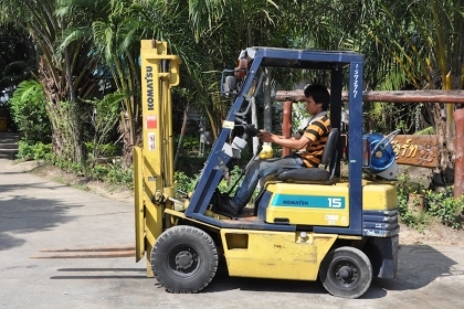 ลดกระหน่ำ!!ขายFORKLIFT KOMATSU FG15-15 แก๊สญี่ปุ่นโรงงาน(1.5ตัน) สวยเดิมจากญี่ปุ่น ยังไม่เคยใช้ในไทย 115,000เท่านั้น!!