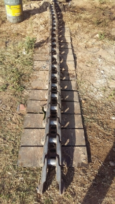 ขายโซ่พร้อมแผ่นแมคโครKOMATSU 120ยาว 40 ซ.ม ลิงค์หนาบูซใม่มีสึก พร้อมใช้ครับ ขายโซ่พร้อมแผ่นแมคโครKOMATSU 120ยาว 40 ซ.ม ลิงค์หนาบูซใม่มีสึก พร้อมใช้ครับ