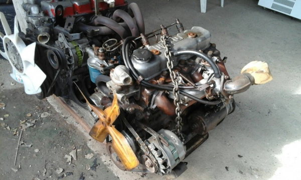 ขายเครื่องบิ๊กเอ็มbd25ละเอียด ไม่เลข32,000บาท อีซูซุc240 ไม่เลข 25,000บาท 089-2095791