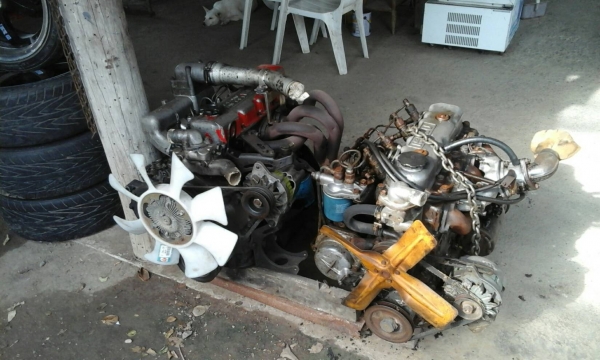 ขายเครื่องบิ๊กเอ็มbd25ละเอียด ไม่เลข32,000บาท อีซูซุc240 ไม่เลข 25,000บาท 089-2095791