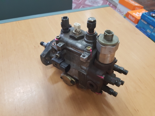 ปั้มน้ำมันโซล่า ISUZU D-MAX 4JH1 มือสอง สภาพ 90\%
