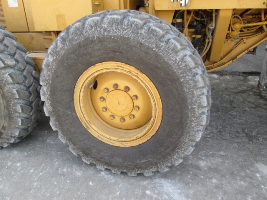 Caterpillar Motor Grader รุ่น 140H เลขถัง 2ZK05597 รถปี 2001 ชั่วโมงใช้งาน 9875 From U.S.A Caterpillar Motor Grader รุ่น 140H เลขถัง 2ZK05597 รถปี 2001 ชั่วโมงใช้งาน 9875 From U.S.A