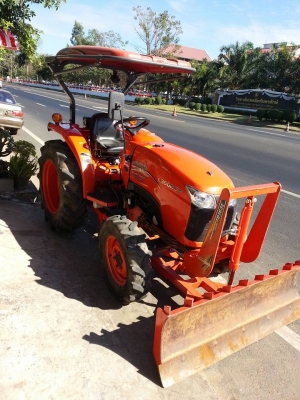 ขายจ้า 3608SP ตัวรถ+ใบดัน  เอกสารเล่มทะเบียนครบ  กันทรลักษ์ ศรีสะเกษ สนใจต่อรองโทร.0816004753 จ้า...