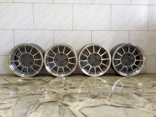 ขายล้อแม็กซ์ลาย FIN-1 ขอบ 13" 4 รู 110 กว้าง 5.5" PCD 13