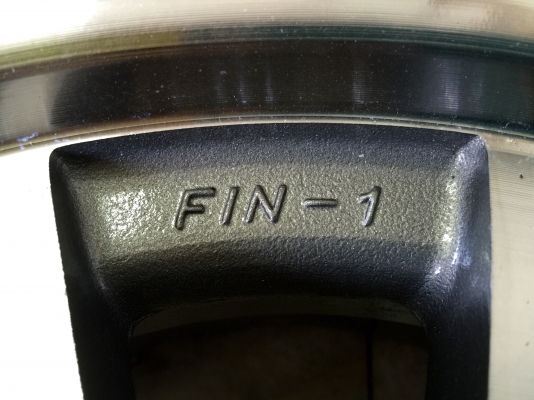 ขายล้อแม็กซ์ลาย FIN-1 ขอบ 13" 4 รู 110 กว้าง 5.5" PCD 13 ขายล้อแม็กซ์ลาย FIN-1 ขอบ 13" 4 รู 110 กว้าง 5.5" PCD 13