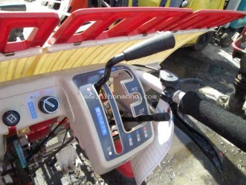ราคาพิเศษ 25,000 บาท!! รถปลูกข้าวดำนาเดินตาม YANMAR AR400 รหัสสินค้า : 14001883 www.nihonmono.com