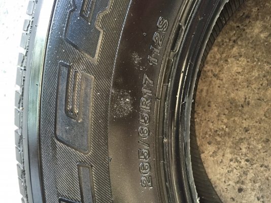 ขายยางบริสโตน3เส้น 1200 ดอกยังเยอะ