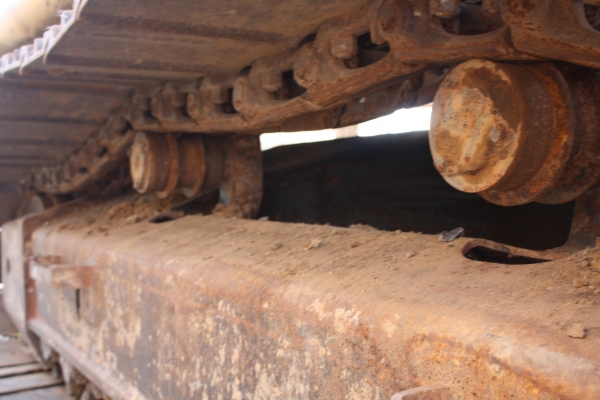 รถแบคโฮ KOMATSU PC200-6 รถแบคโฮ KOMATSU PC200-6