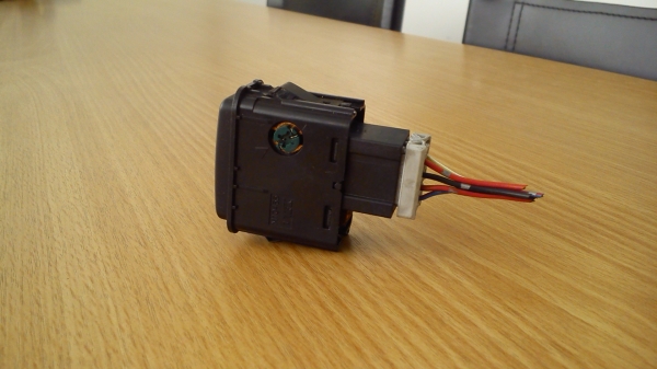 สวิตช์ HALF ของรถ HONDA