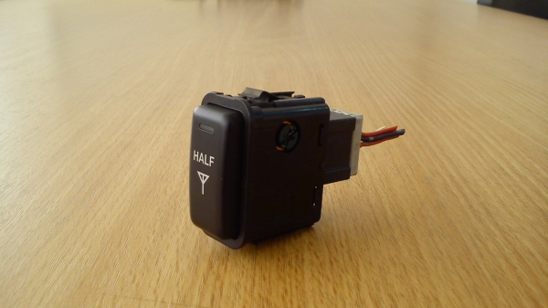 สวิตช์ HALF ของรถ HONDA