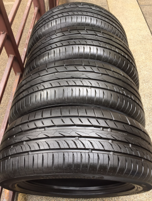 ยาง Continental 225 55 17 ปี15 ดอกเต็ม ตุ่มเพียบ ไม่มีปะ ราคาไม่แพง ยาง Continental 225 55 17 ปี15 ดอกเต็ม ตุ่มเพียบ ไม่มีปะ ราคาไม่แพง