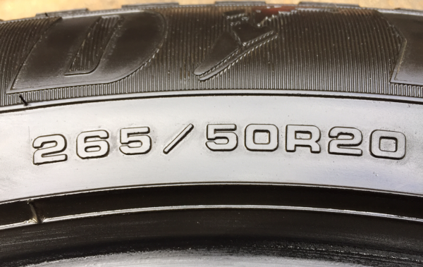 ยาง Goodyear 265 50 20 ปี16 ดอกเต็ม ใช้ยาว ราคาไม่แพง ยาง Goodyear 265 50 20 ปี16 ดอกเต็ม ใช้ยาว ราคาไม่แพง