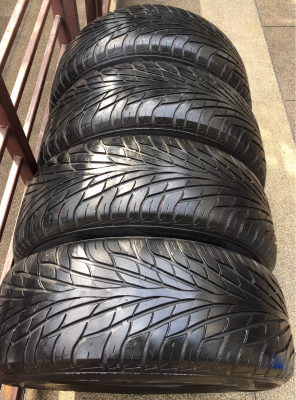 ยาง Maxxis 265 60 18 ปี13 ดอกเยอะ พร้อมใช้งาน ราคาไม่แพง ยาง Maxxis 265 60 18 ปี13 ดอกเยอะ พร้อมใช้งาน ราคาไม่แพง