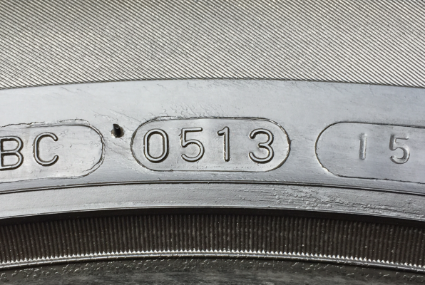 ยาง Maxxis 265 60 18 ปี13 ดอกเยอะ พร้อมใช้งาน ราคาไม่แพง ยาง Maxxis 265 60 18 ปี13 ดอกเยอะ พร้อมใช้งาน ราคาไม่แพง