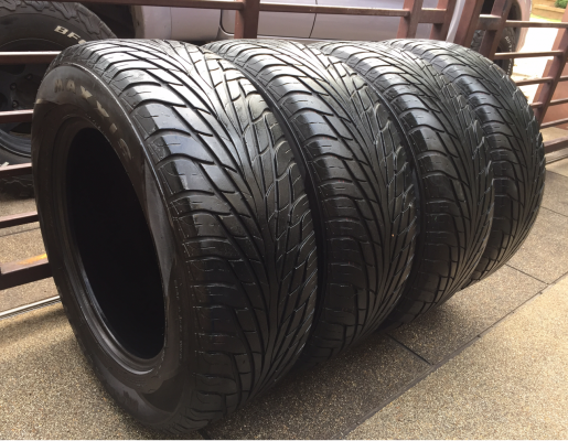 ยาง Maxxis 265 60 18 ปี13 ดอกเยอะ พร้อมใช้งาน ราคาไม่แพง