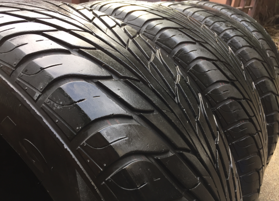 ยาง Maxxis 265 60 18 ปี13 ดอกเยอะ พร้อมใช้งาน ราคาไม่แพง ยาง Maxxis 265 60 18 ปี13 ดอกเยอะ พร้อมใช้งาน ราคาไม่แพง