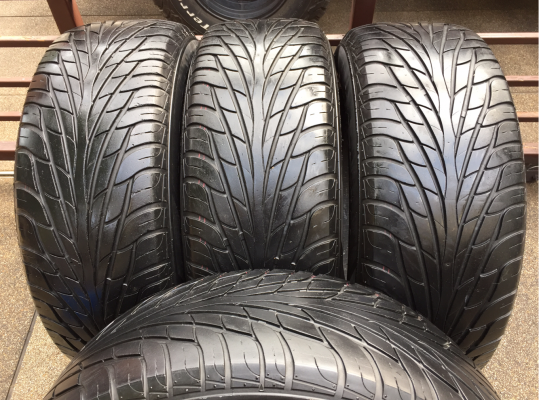 ยาง Maxxis 265 60 18 ปี13 ดอกเยอะ พร้อมใช้งาน ราคาไม่แพง ยาง Maxxis 265 60 18 ปี13 ดอกเยอะ พร้อมใช้งาน ราคาไม่แพง