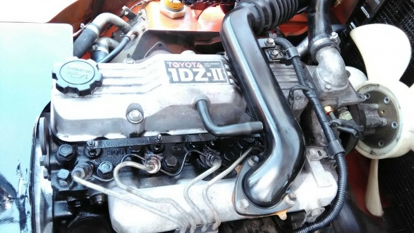 Toyota7fd25ขนาด2.5ตัน เสา4เมตร เกียร์ออร์โต้ เครื่องยนต์ดีเซล1DZ2 ราคาต่อรองได้0816161541