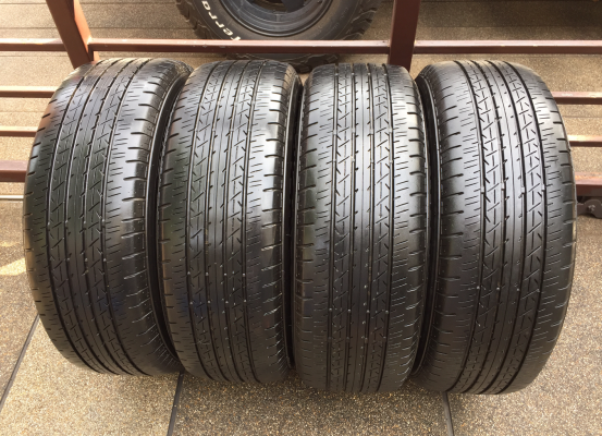 ยาง Bridgestone 215 60 16 กลางปี15 ดอกเต็ม ไม่มีปะ ราคาไม่แพง
