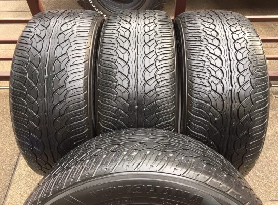 ยาง Yokohama 265 50 20 กลางปี14 ดอกเยอะ พร้อมใช้งาน ราคาไม่แพง ยาง Yokohama 265 50 20 กลางปี14 ดอกเยอะ พร้อมใช้งาน ราคาไม่แพง