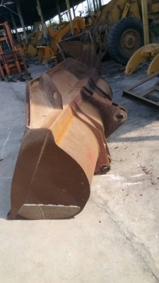 ขาย บุ้งกี้รถตักล้อยาง โคมัสสุ 510-WA-100 สภาพสวย เก่านอก. ขายไม่แพงครับ