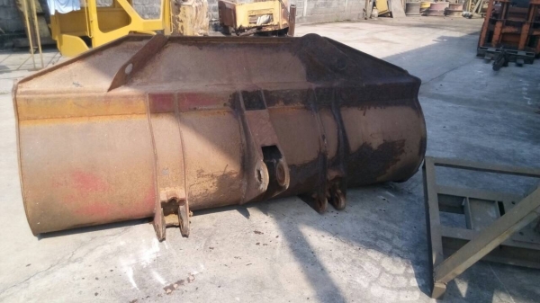 ขาย บุ้งกี้รถตักล้อยาง โคมัสสุ 510-WA-100 สภาพสวย เก่านอก. ขายไม่แพงครับ