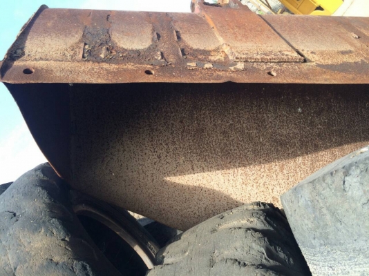 ขาย บุ้งกี้รถตักล้อยาง โคมัสสุ 510-WA-100 สภาพสวย เก่านอก. ขายไม่แพงครับ