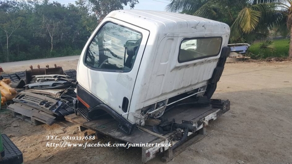*ขายถูกด่วนๆหัวเก๋งรถบรรทุก6ล้อกลาง /CABIN MITSUBISHI CANTER(รุ่นยกหัวได้/มีขาหลัง) ราคาเพียง 42,000 บาท สนใจรีบติดต่อ 0819337688