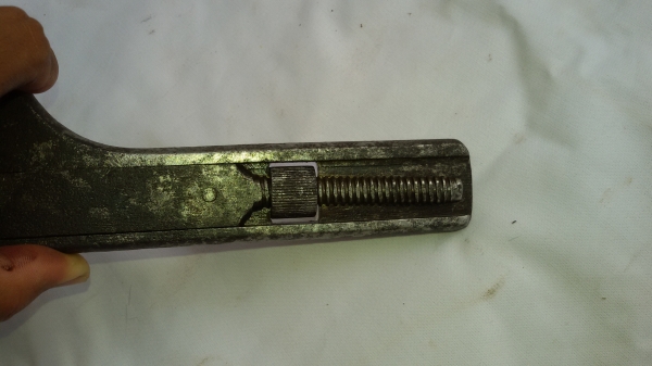 ประแจคอม้า GERMANY